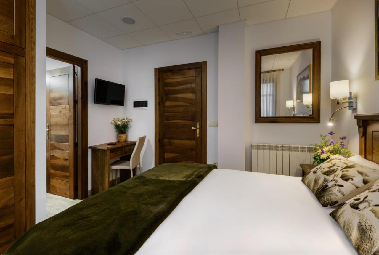 Hostal Bosque De Gamueta Ansó Dış mekan fotoğraf